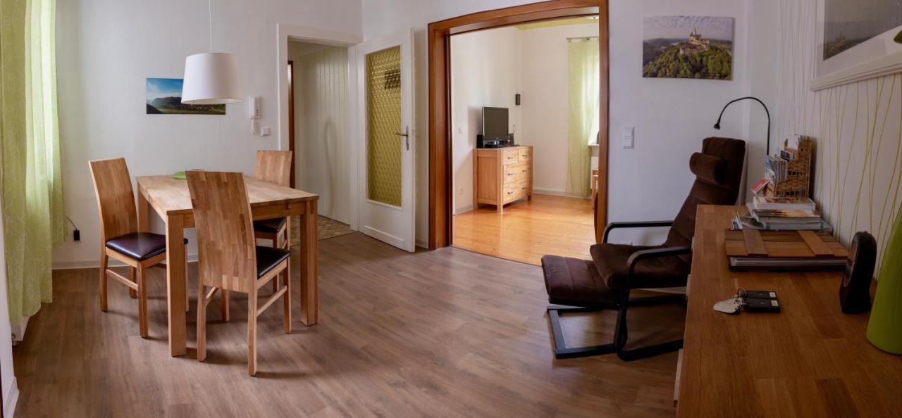 Ferienwohnungen Haus Am Wuerzlaysteig Lehmen ภายนอก รูปภาพ