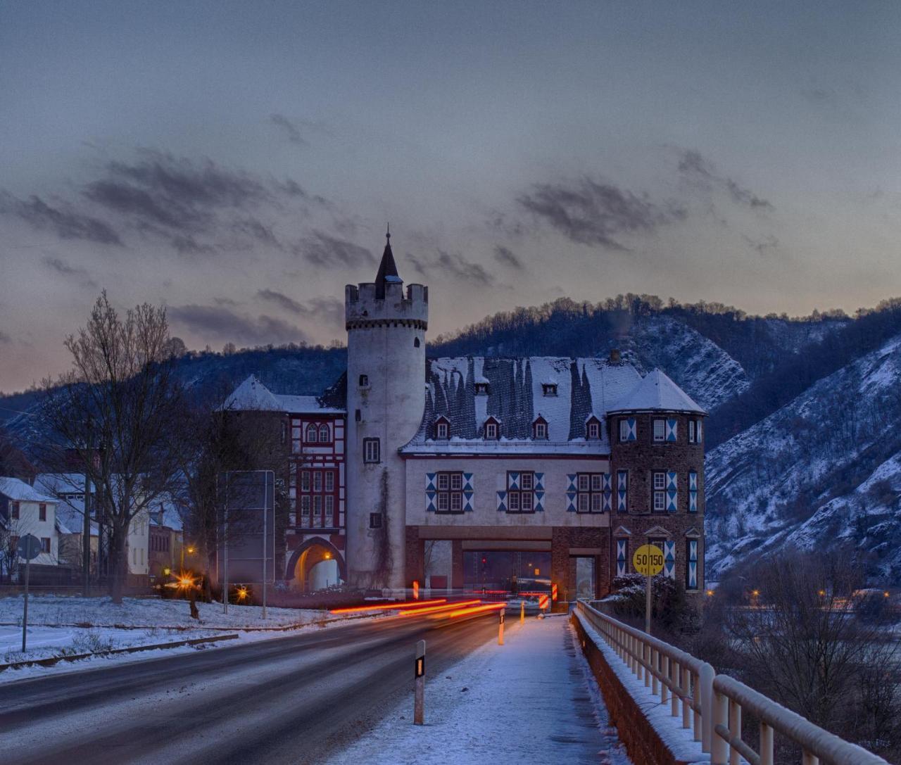 Ferienwohnungen Haus Am Wuerzlaysteig Lehmen ภายนอก รูปภาพ